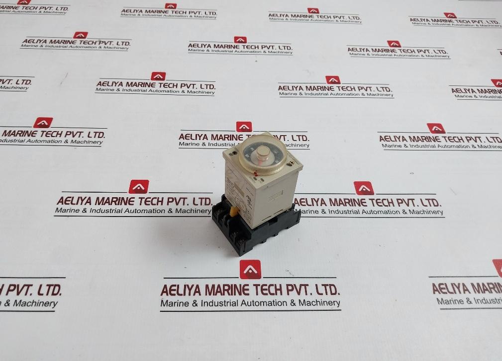 Omron H3Cr-a Timer Module 100 To 240Vac 5A 250Vac 50/60Hz