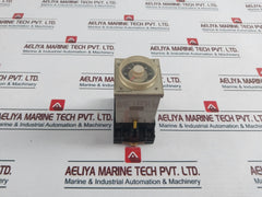 Omron H3Cr-a Timer Relay With Base 100 To 240Vac 50/60Hz