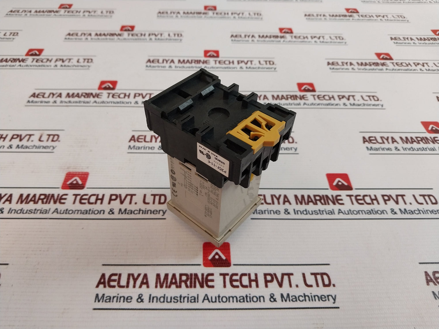 Omron H3Cr-a Timer Relay With Base 5A