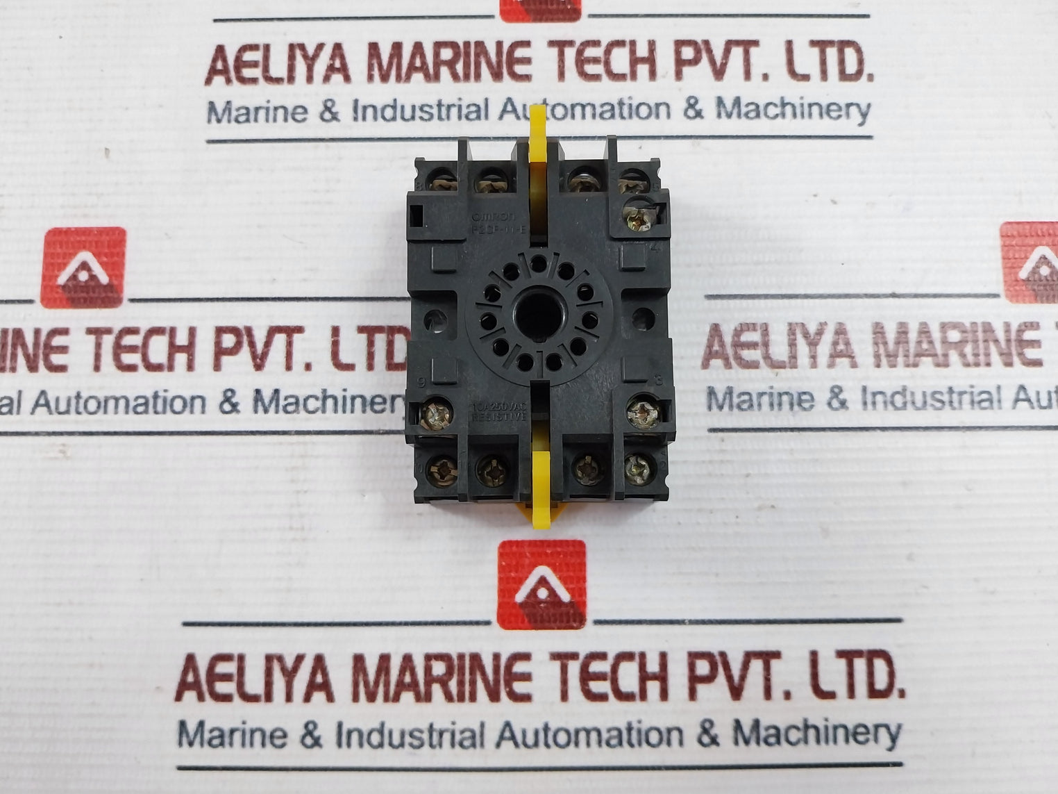 Omron H3Cr-a Timer With Base 5A 250V Ac 0-12 Sec