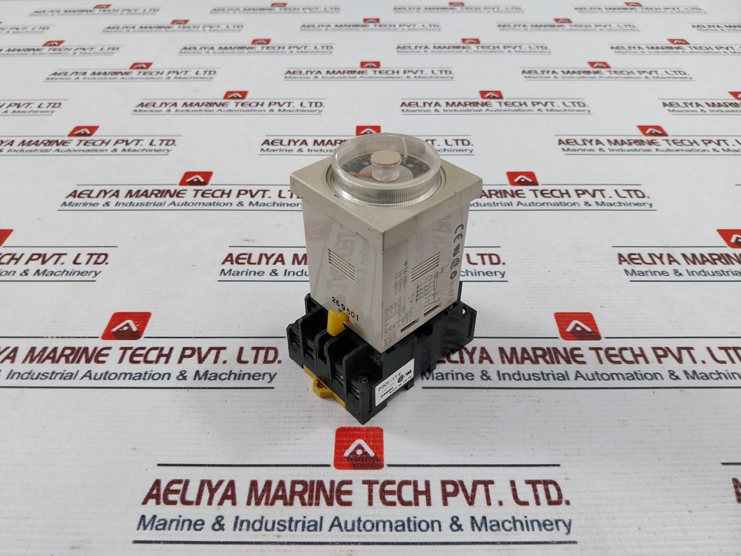 Omron H3Cr-a Timer With Base 5A 250V Ac 0-12 Sec