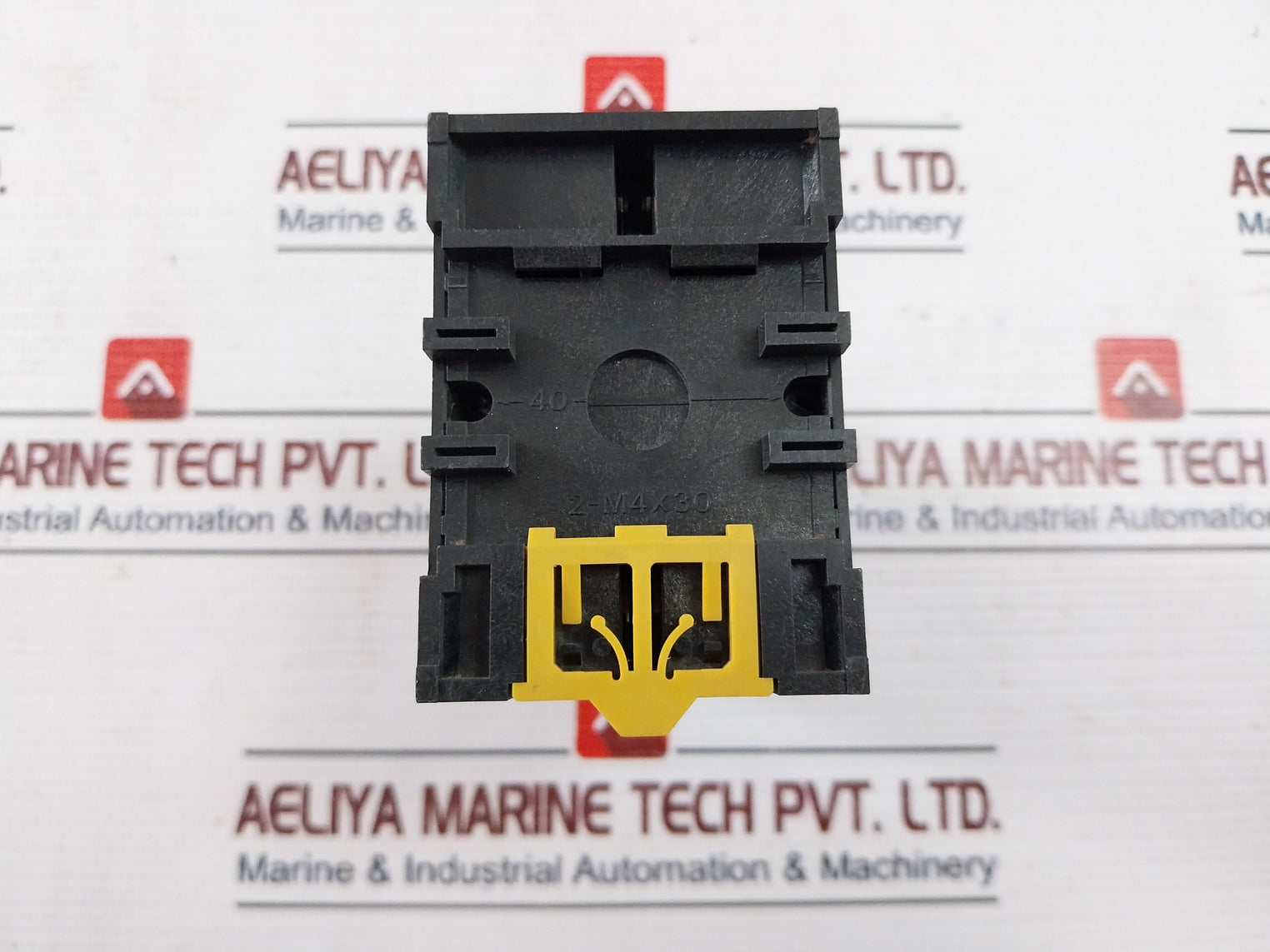 Omron H3Cr-a Timer With Base 5A 250V Ac 0-12 Sec