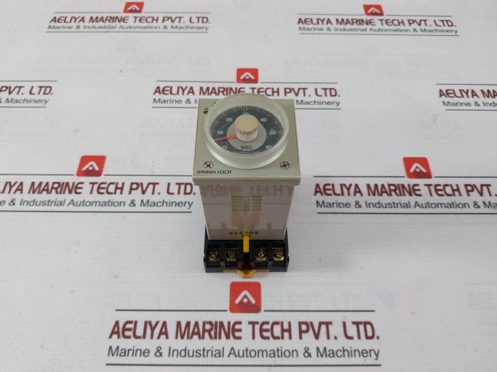 Omron H3Cr-g8L-30 Solid State Timer P2Cf-08 100/110/120Vac 50/60Hz 0-60Sec 5A