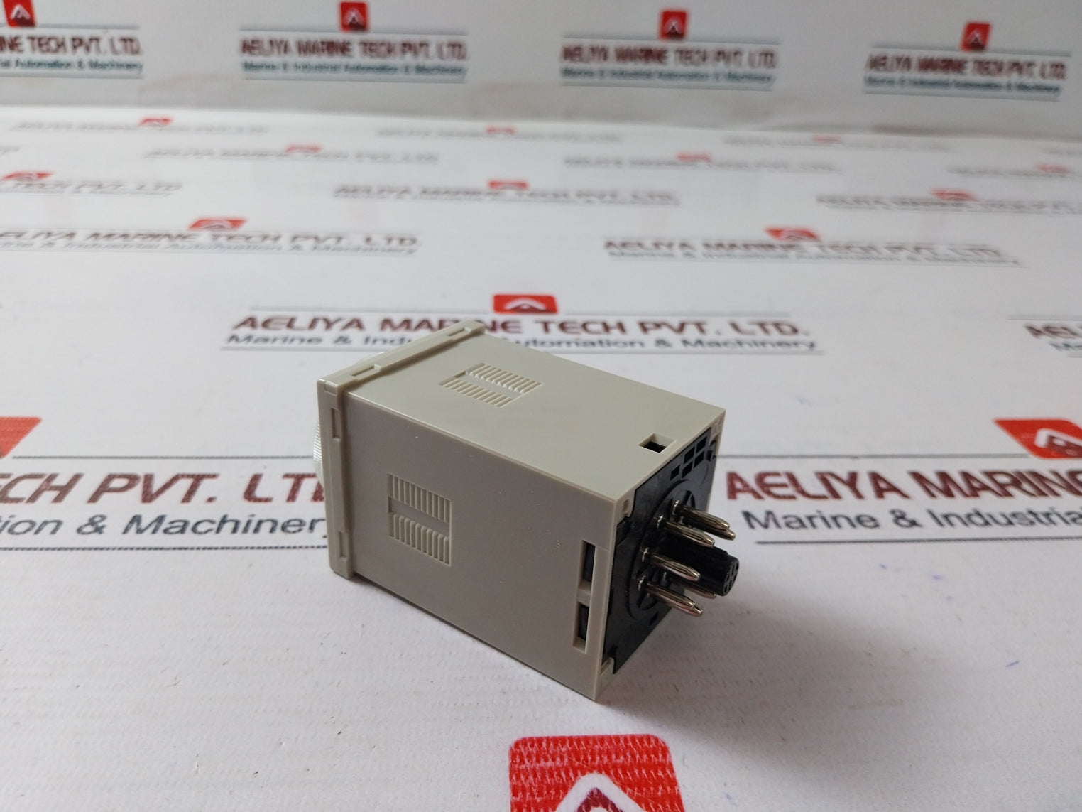 Omron H3Cr-g8L Star-delta Timer 0-120 Sec 5A 30Vdc Gb14048.5 4Kv/2 0.5S-120S