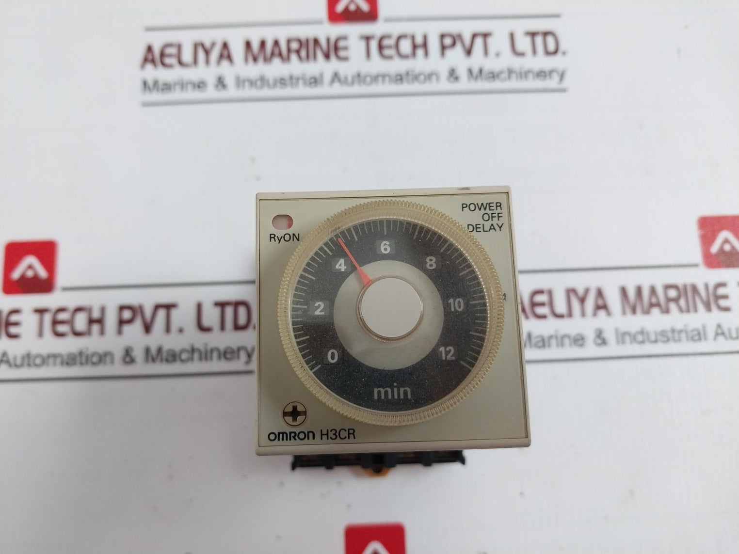 Omron H3Cr-h8L Power Off-delay Timer 24Vdc/Ac 50/60Hz Un 250V