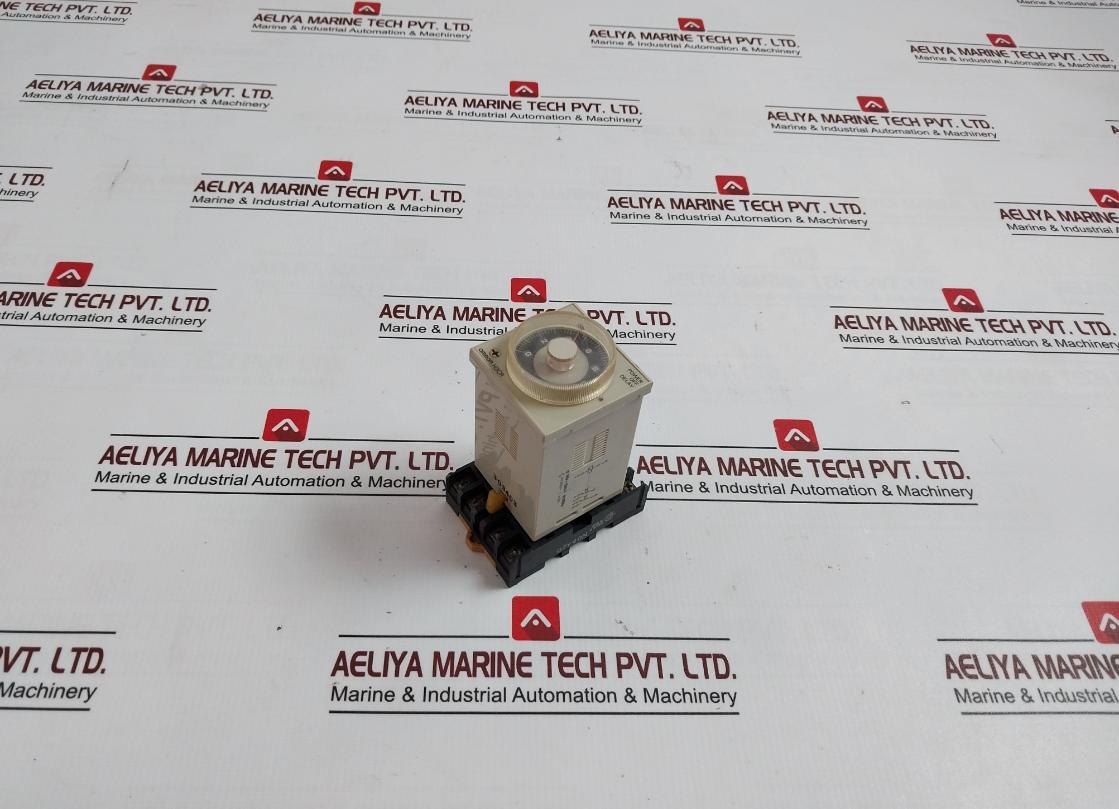 Omron H3Cr-h8L Power Off-delay Timer 24Vdc/Ac 50/60Hz Un 250V