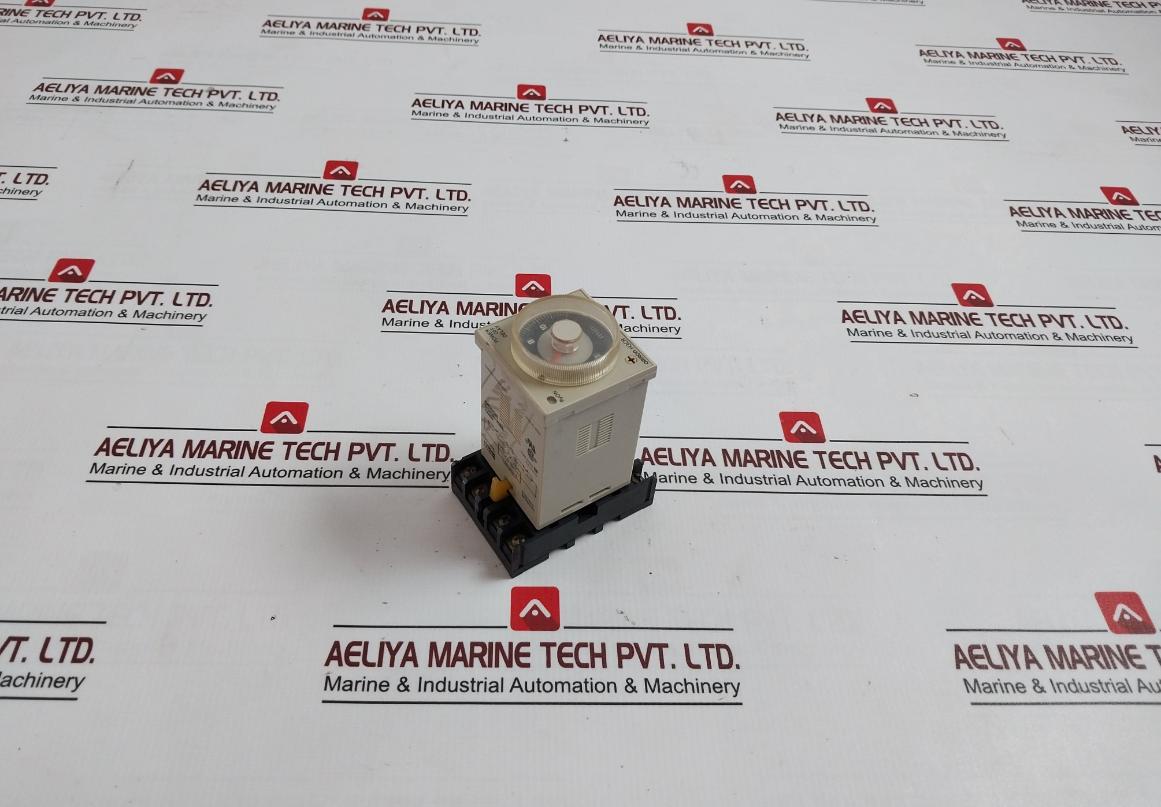 Omron H3Cr-h8L Power Off-delay Timer 24Vdc/Ac 50/60Hz Un 250V