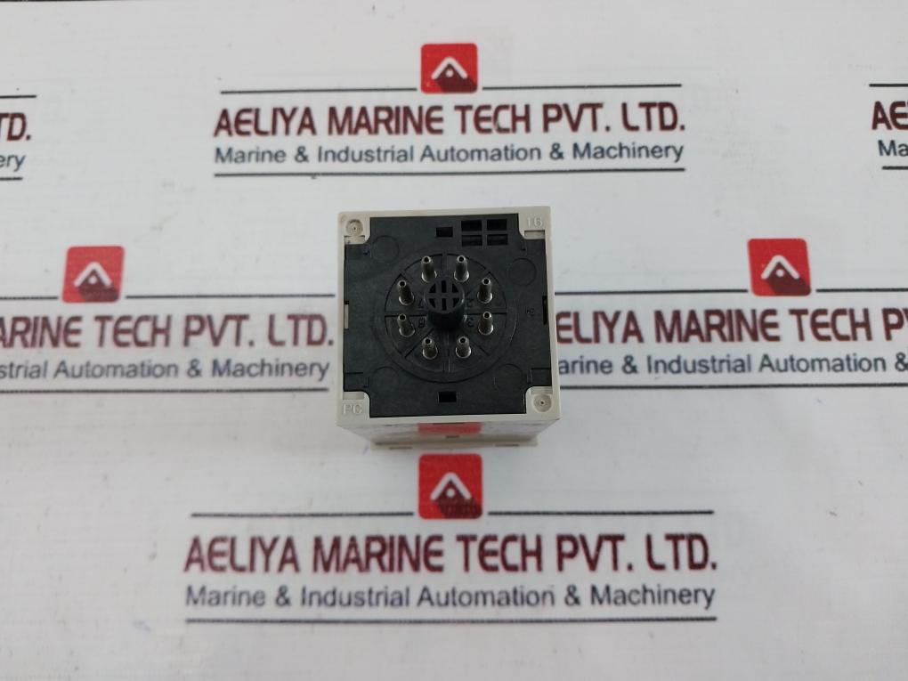 OMRON H3CR-H8L Power Off Delay Timer