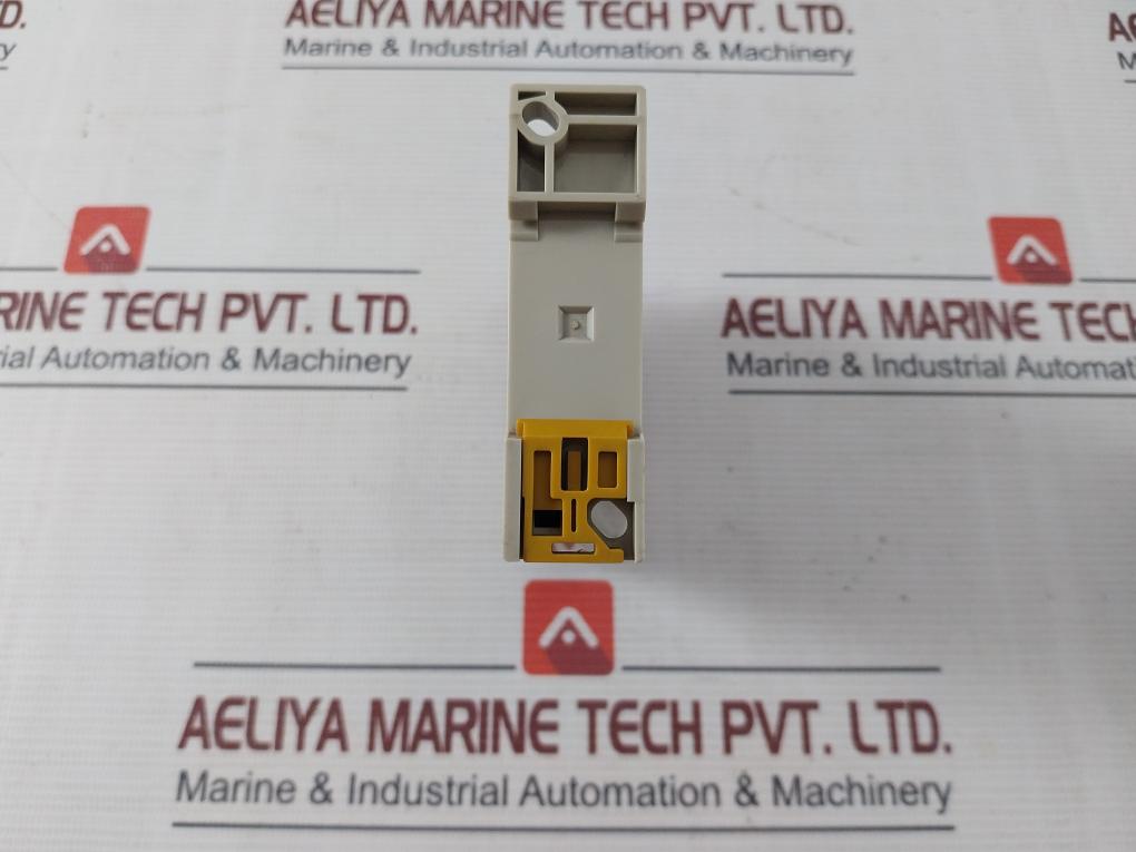 Omron H3D Solid State Timer 0-30Sec 200/220/240V 50/60Hz 12880M