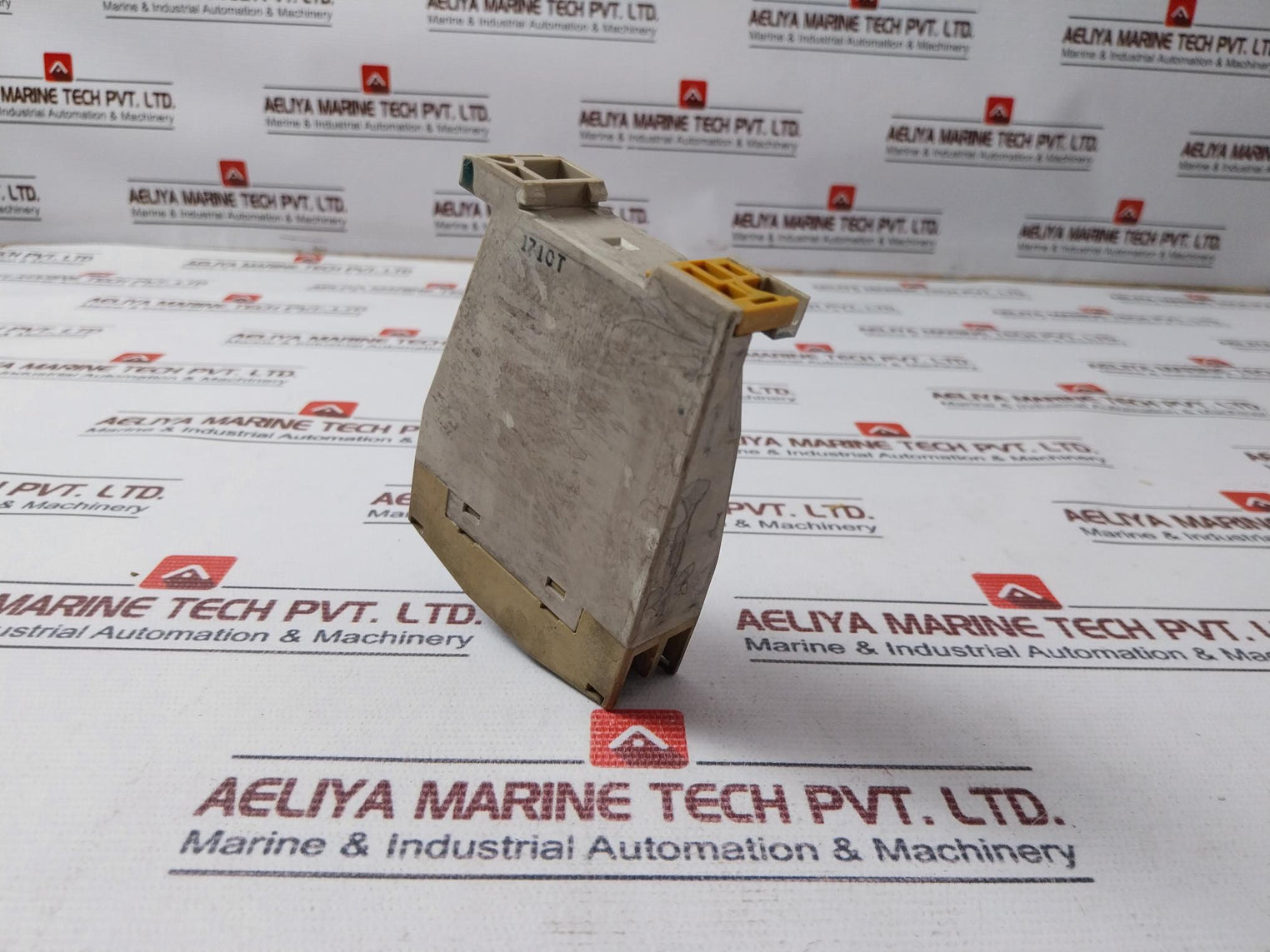 Omron H3D Timer 5A 250Vac 50/60Hz