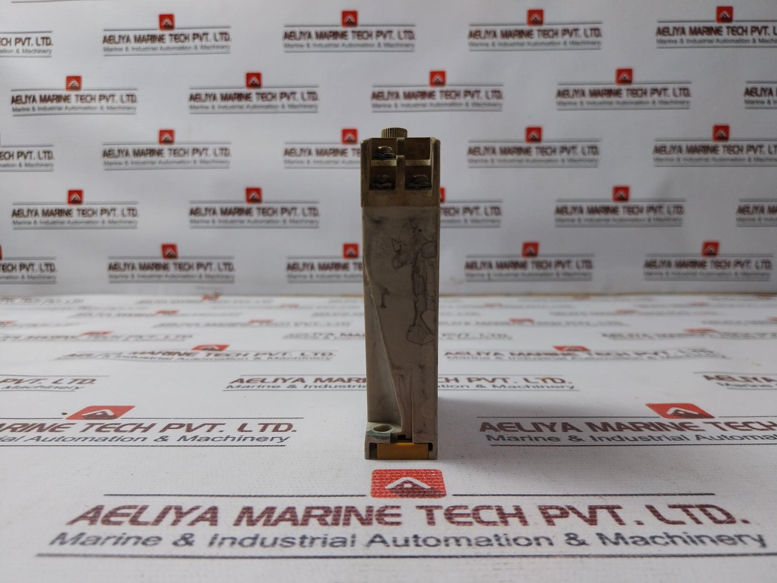 Omron H3D Timer 5A 250Vac 50/60Hz