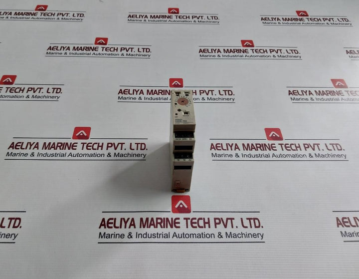 Omron H3De-m2 Timer Relay Mode A 24–230Vac/Dc 50/60Hz