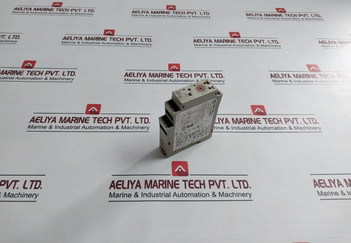 Omron H3De-m2 Timer Relay Mode A 24–230Vac/Dc 50/60Hz