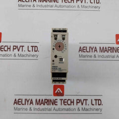 Omron H3De-s2 Time Delay Relay 50/60Hz 24-230Vac/Dc