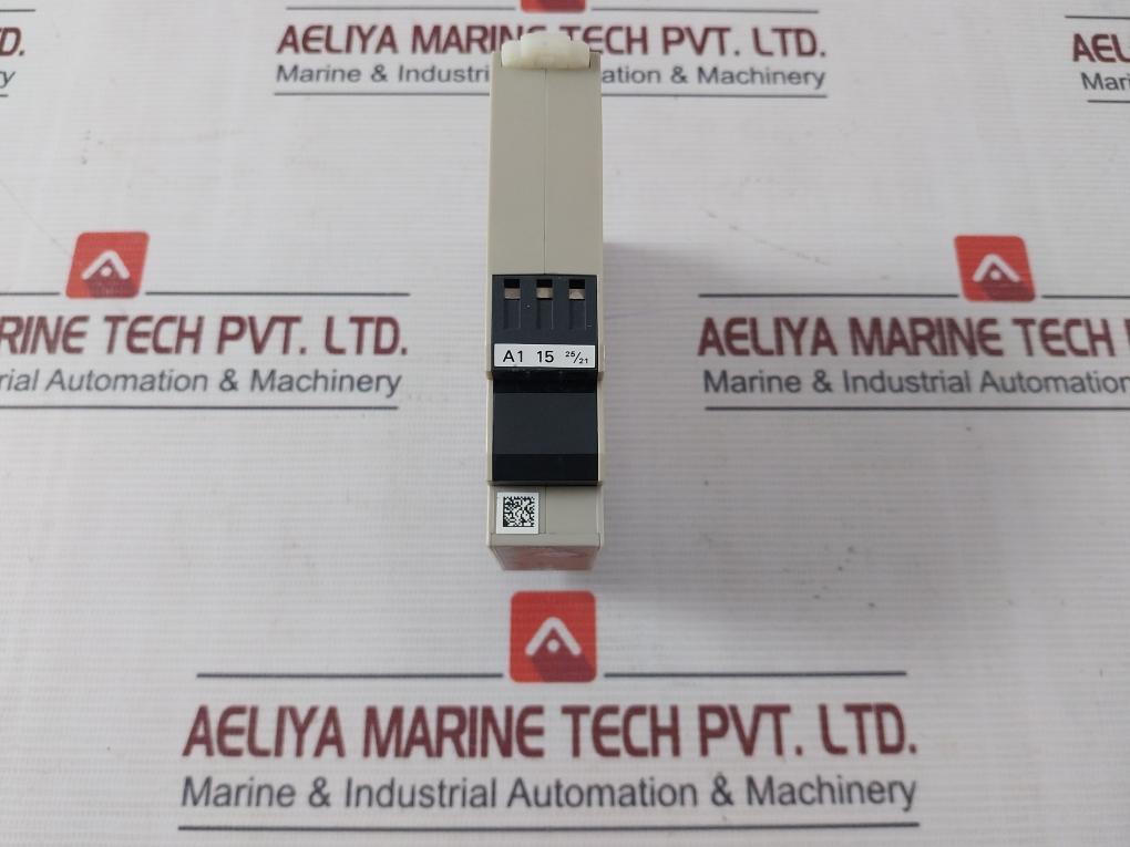 Omron H3Dk-m2 Solid-state Timer 24-240V Ac/Dc 50/60 Hz 0.1S-1200H