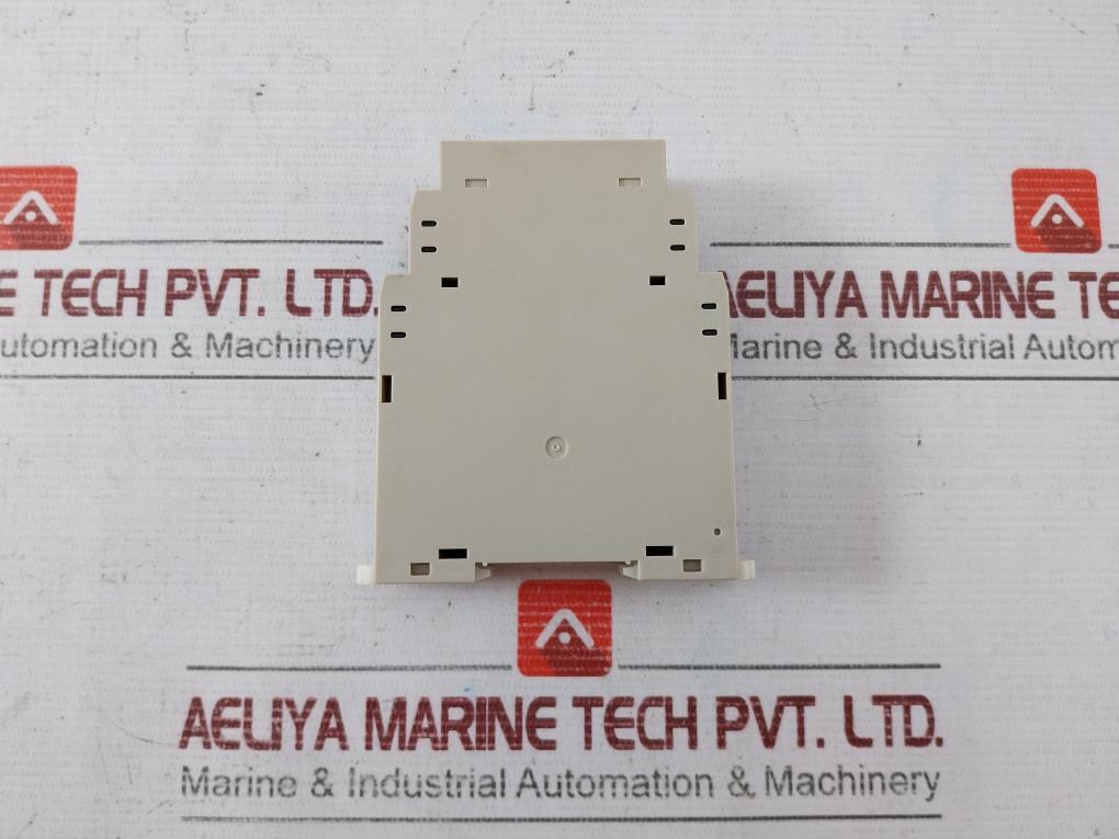 Omron H3Dk-m2 Solid-state Timer Iec60947-5-1 Ac-15 3A 250V 50/60Hz