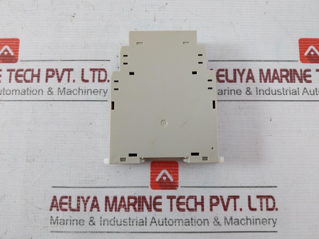 Omron H3Dk-s2 Solid-state Timer 250V Ac 30V Dc 5A 0.1S-1200H 50/60Hz 6.6Va