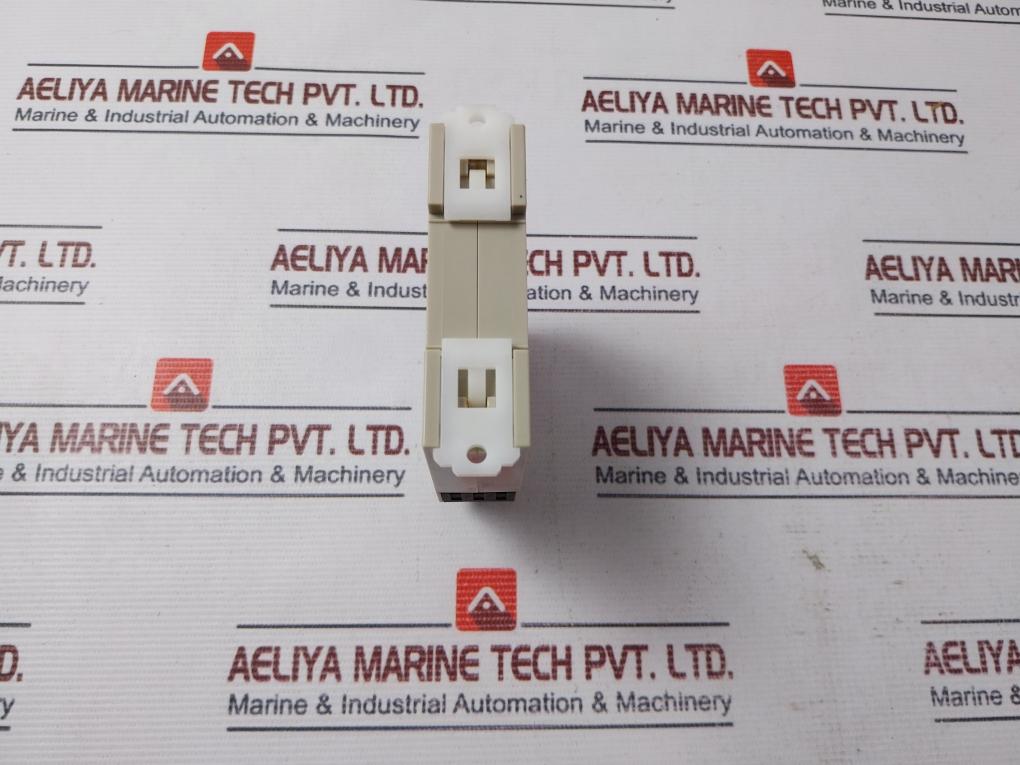 Omron H3Dk-s2 Timer 24-240V Ac/Dc 50/60Hz 5A