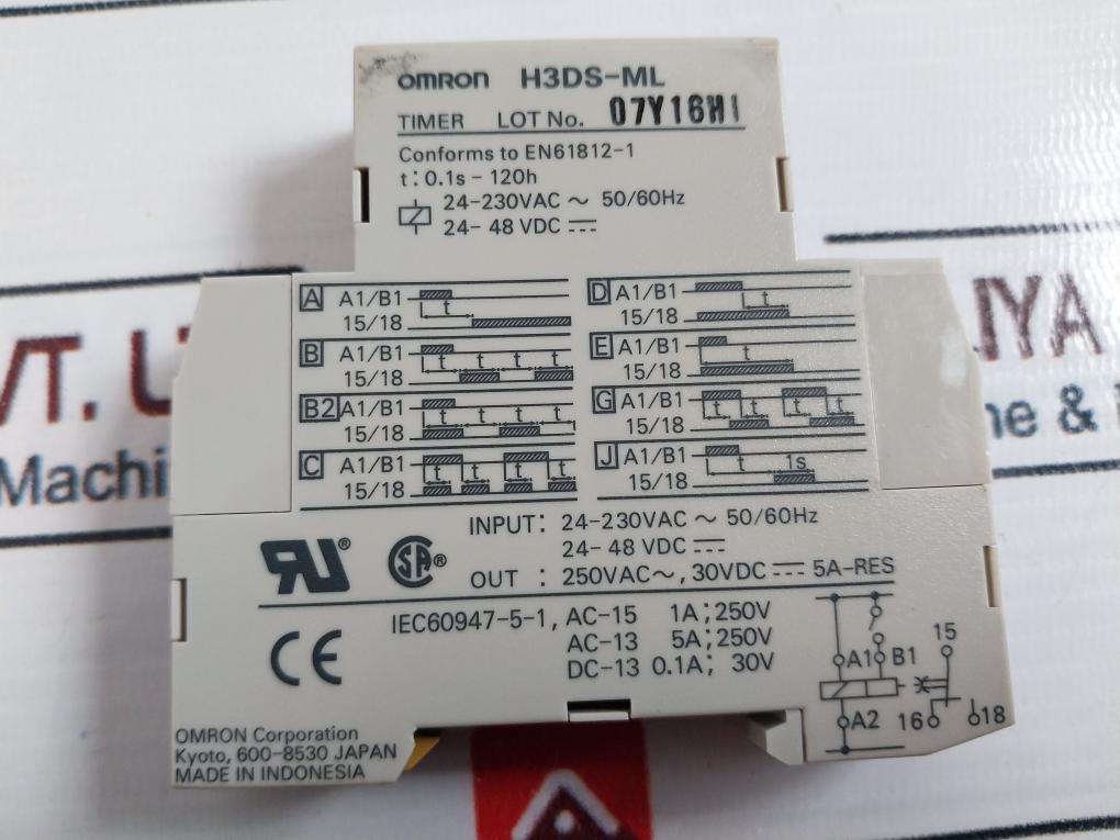 Omron H3Ds-ml Time Relay 24-230Vac ~ 50/60 Hz