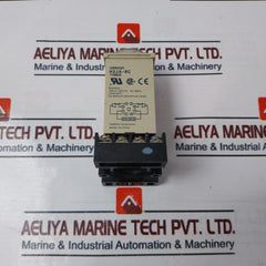 Omron H3Ja-8C Timer With Sr2P-06A Base 100 To 120 Vac 50/60 Hz