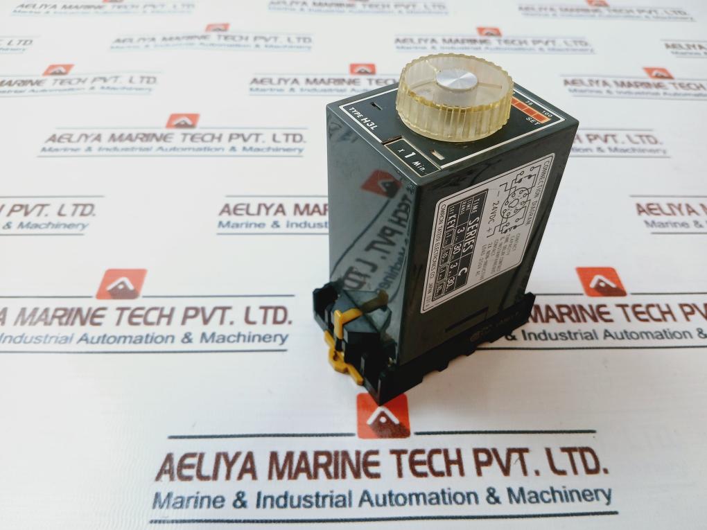 Omron H3L Solid State Timer With Base