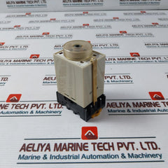 Omron H3M-h Timer 100/110/120Vac 50/60Hz