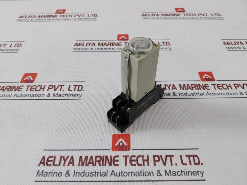 Omron H3Y-2 Solid State Timer 0-60 Sec Ac110V 5A 250Vac 7A Pyf08A