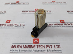 Omron H3Y-2 Solid State Timer Relay With Socket Base Pyf08A 0-10 Sec 100Vac 5A