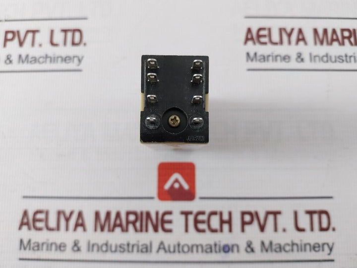 Omron H3Y-2 Solid State Timer Relay With Socket Base Pyf08A 0-10 Sec 100Vac 5A