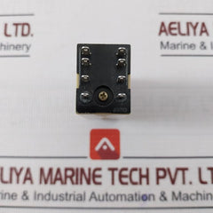 Omron H3Y-2 Solid State Timer Relay With Socket Base Pyf08A 0-10 Sec 100Vac 5A