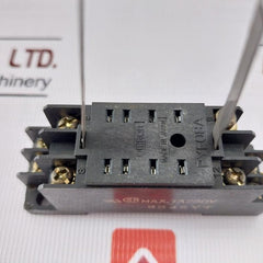 Omron H3Y-2 Timer Relay With Base 0-120 Sec Ac250V~. Dc30V--- Pyf08A