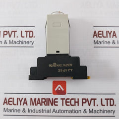 Omron H3Y-2 Timer Relay With Base 0-120 Sec Ac250V~. Dc30V--- Pyf08A