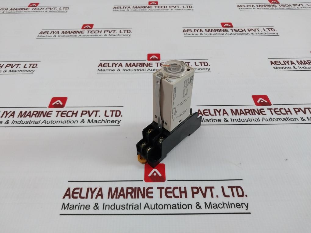 Omron H3Y-2 Timer Relay With Base 200Vac 5A 220Vac 0-5 Min 0754N 2084Y7