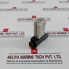 Omron H3Y-2 Timer Relay With Base 200Vac 5A 220Vac 0-5 Min 0754N 2084Y7