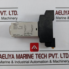 Omron H3Y-2 Timer Relay With Base 200Vac 5A 220Vac 0-5 Min 0754N 2084Y7