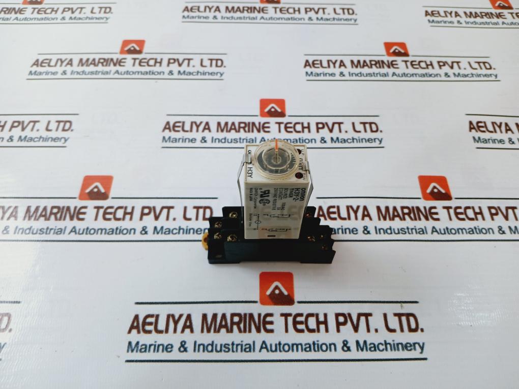 Omron H3Y-2 Timer With Base 0-60 Min 100Vac