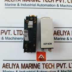 Omron H3Y-2 Timer With Base 0-60 Min 100Vac