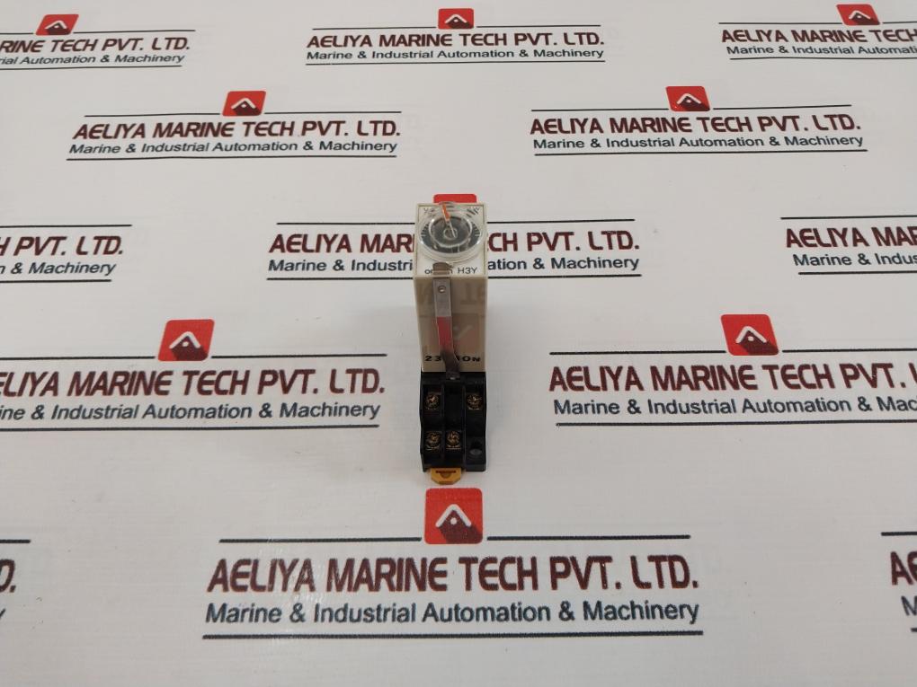 Omron H3Y-2 Timer With Base 0-60 Sec