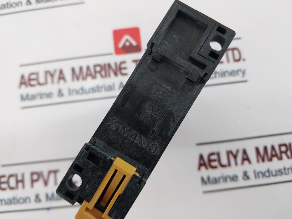 Omron H3Y-2 Timer With Base 0-60 Sec