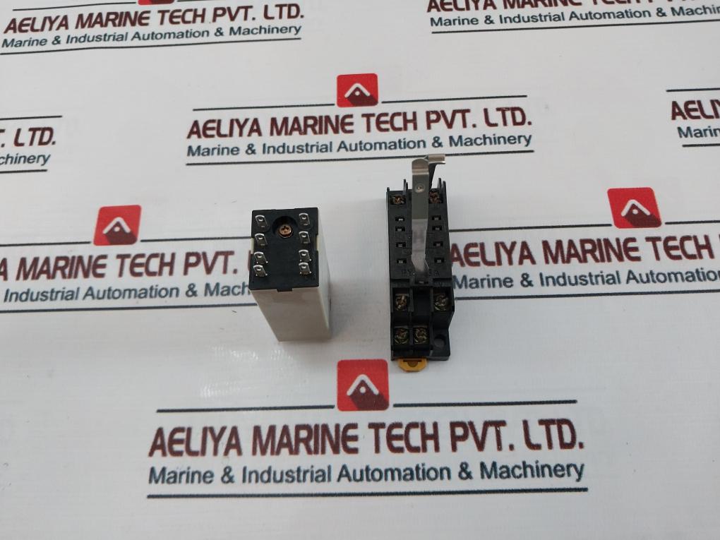 Omron H3Y-2 Timer With Base 0-60 Sec