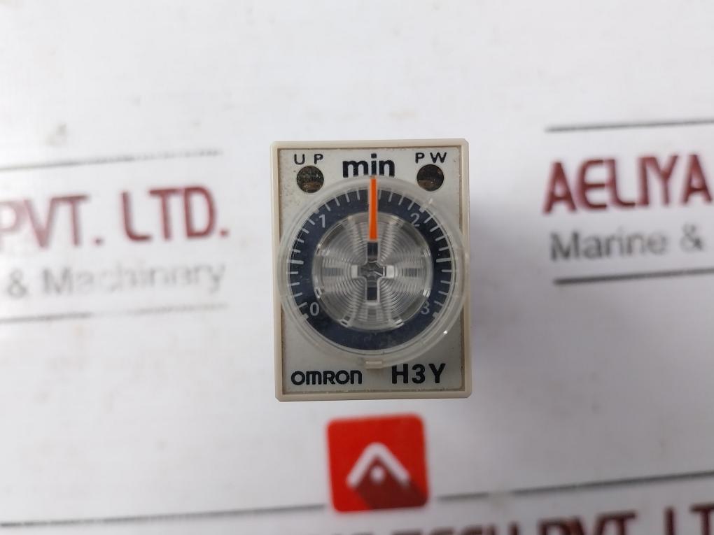 Omron H3Y-4 Timer Module 24Vdc 3A 250Va, 4 547648 115766