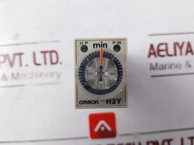 Omron H3Y-4 Timer Module 24Vdc 3A 250Va, 4 547648 115766