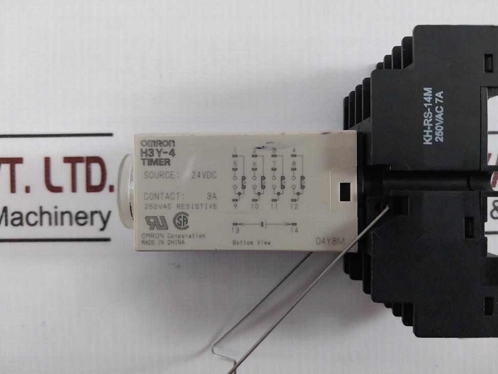 Omron H3Y-4 Timer Relay With Base 3A 24Vdc 0-30 Sec 250Vac 7A Kh-rs-14M 04Y8M