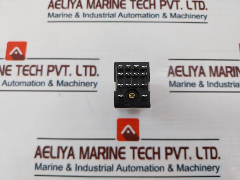 Omron H3Y-4 Timer With Base 0 – 5 Sec