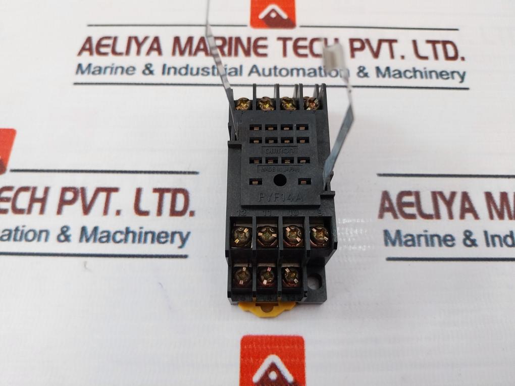 Omron H3Y-4 Timer With Base 0 – 5 Sec