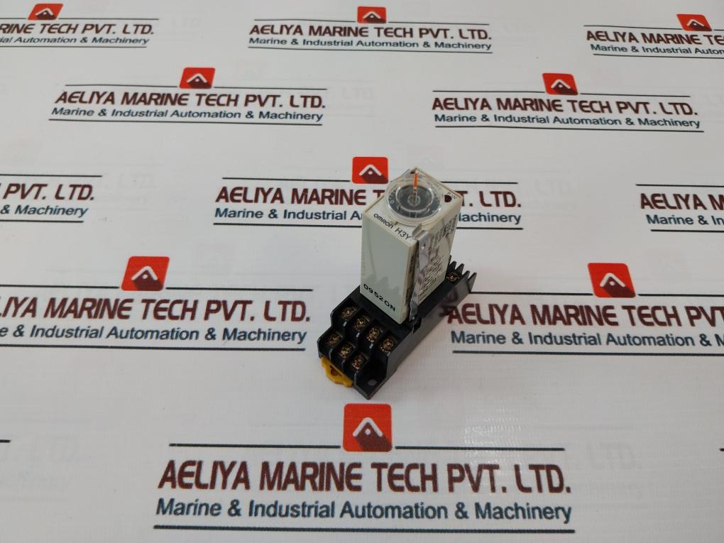 Omron H3Y-4 Timer With Base 0 – 5 Sec