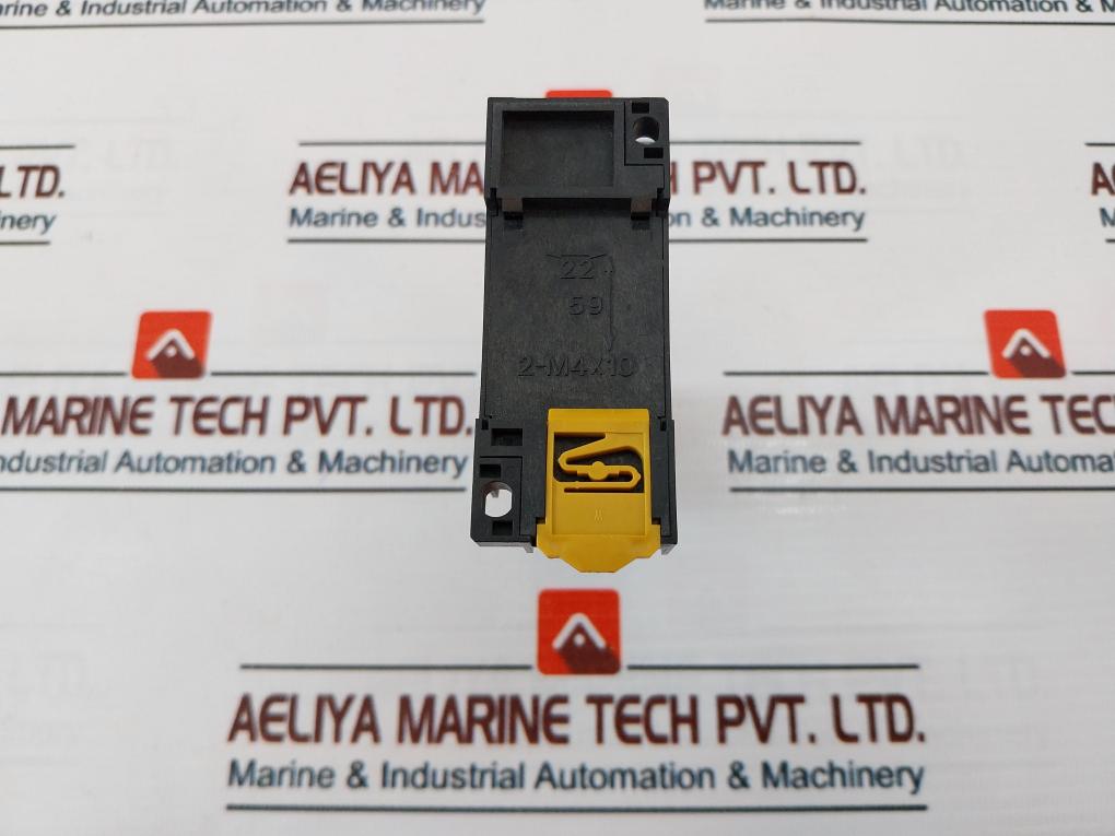 Omron H3Y-4 Timer With Base 0 – 5 Sec