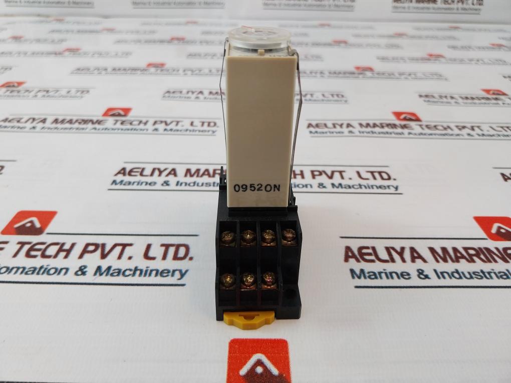 Omron H3Y-4 Timer With Base 0 – 5 Sec