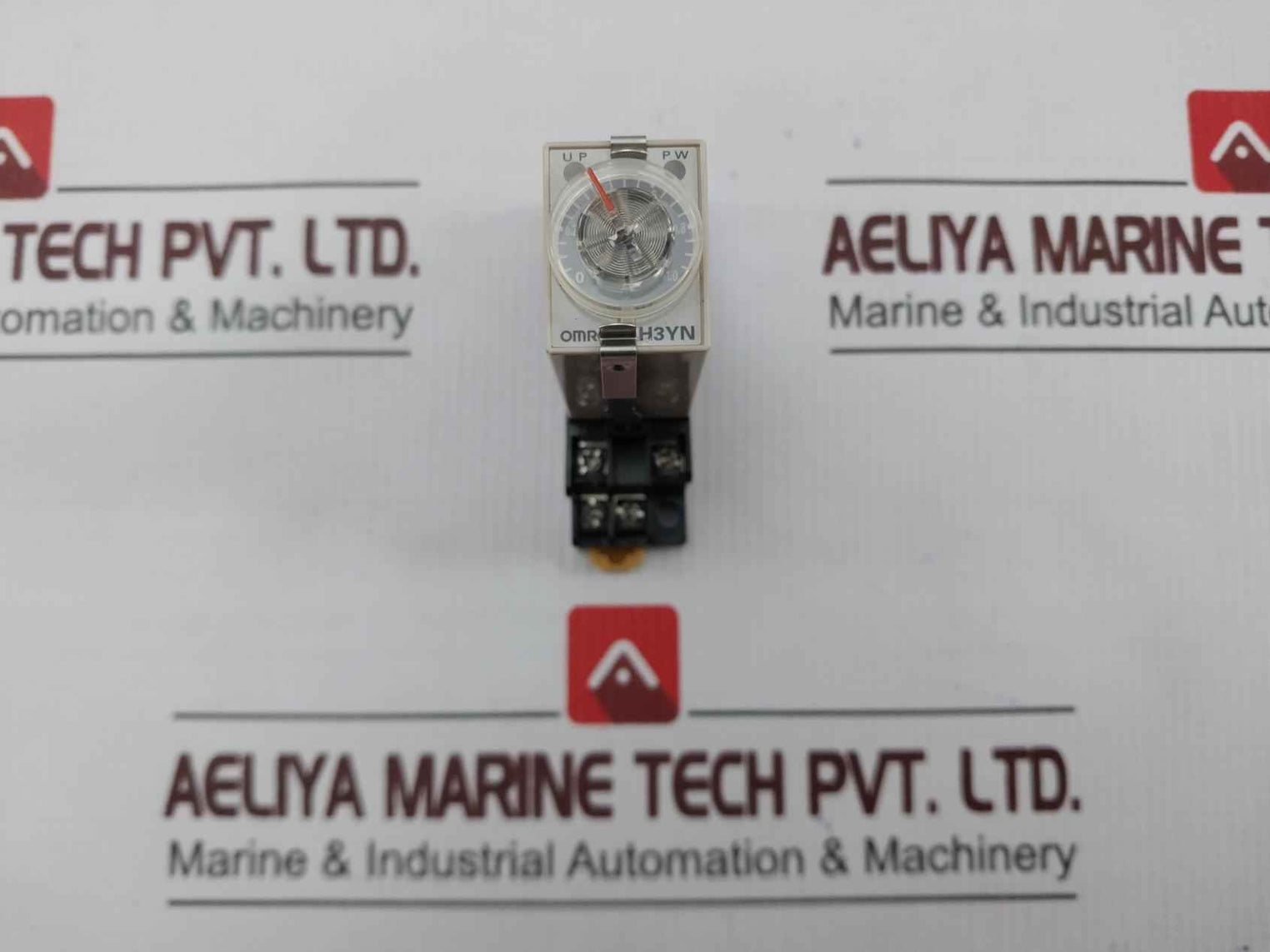 Omron H3Yn-2 Solid State Timer Ac 100–120V 50/60Hz 0.1S-10Min