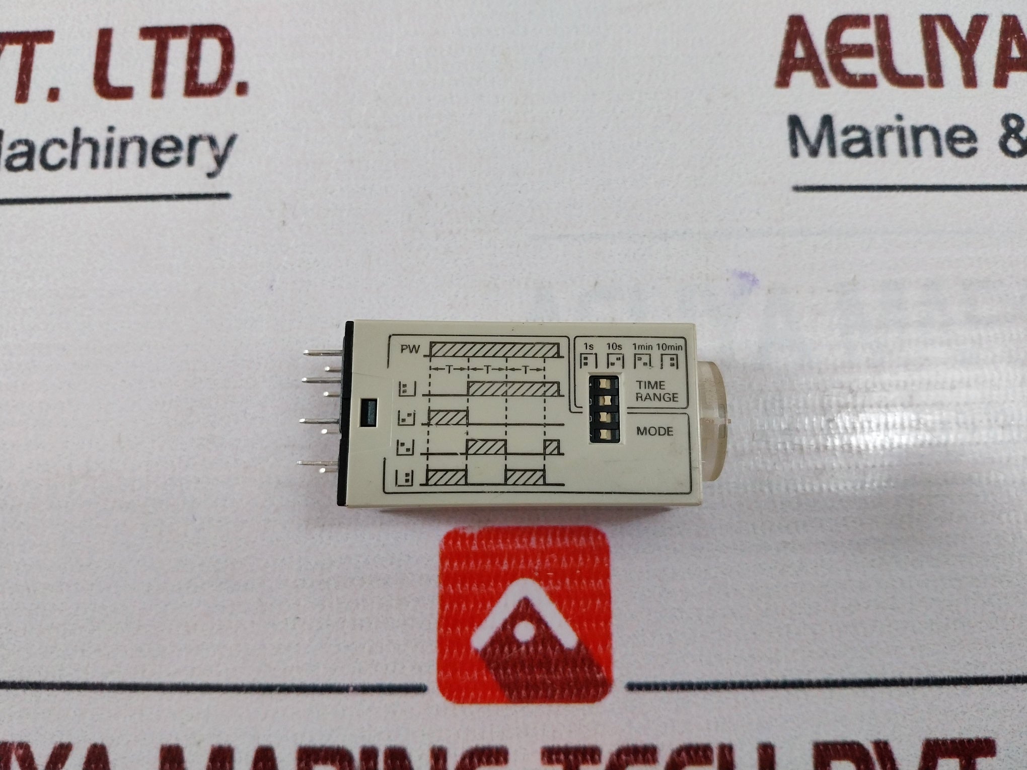 Omron H3Yn-2 Timer Relay 0.1S-10 Min
